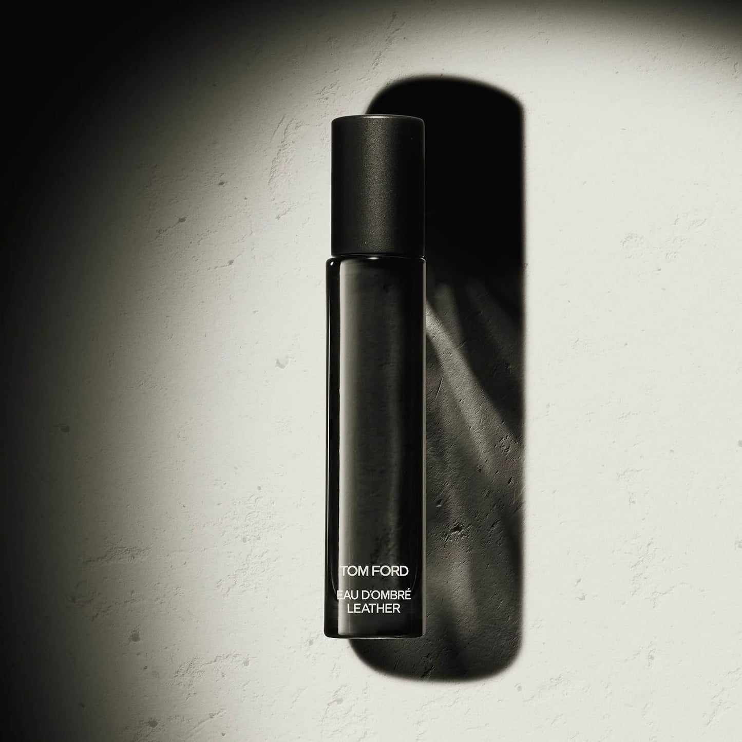 Tom Ford Eau D'ombre Leather Eau De Toilette Travel Spray for Men, 0.34 Ounce