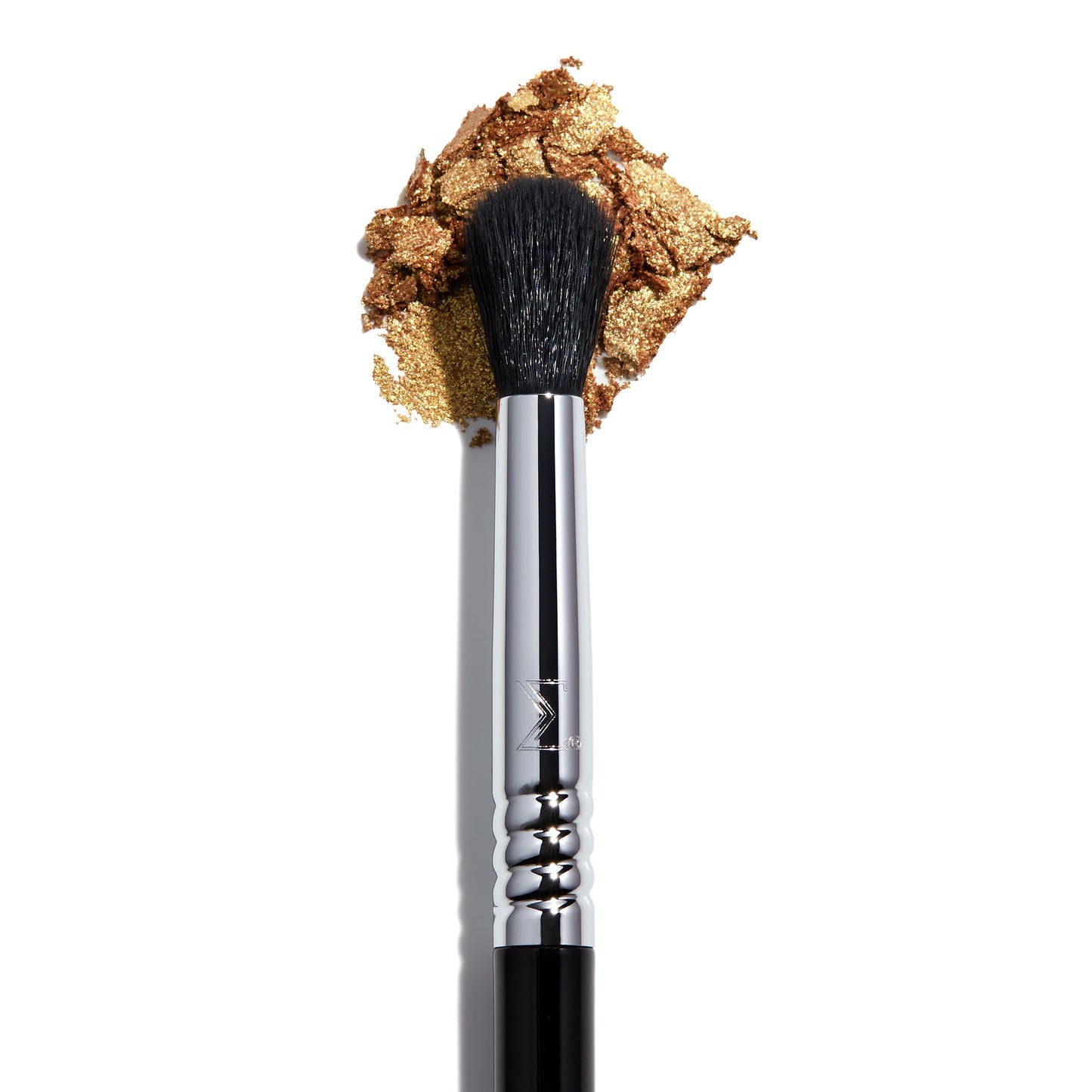 Sigma Beauty E38 Diffused Crease Brush - Blending Brush For Corner Eyelids - Eyeshadow Application and Fluffy Blending Brush - Apply Pigment and Blend