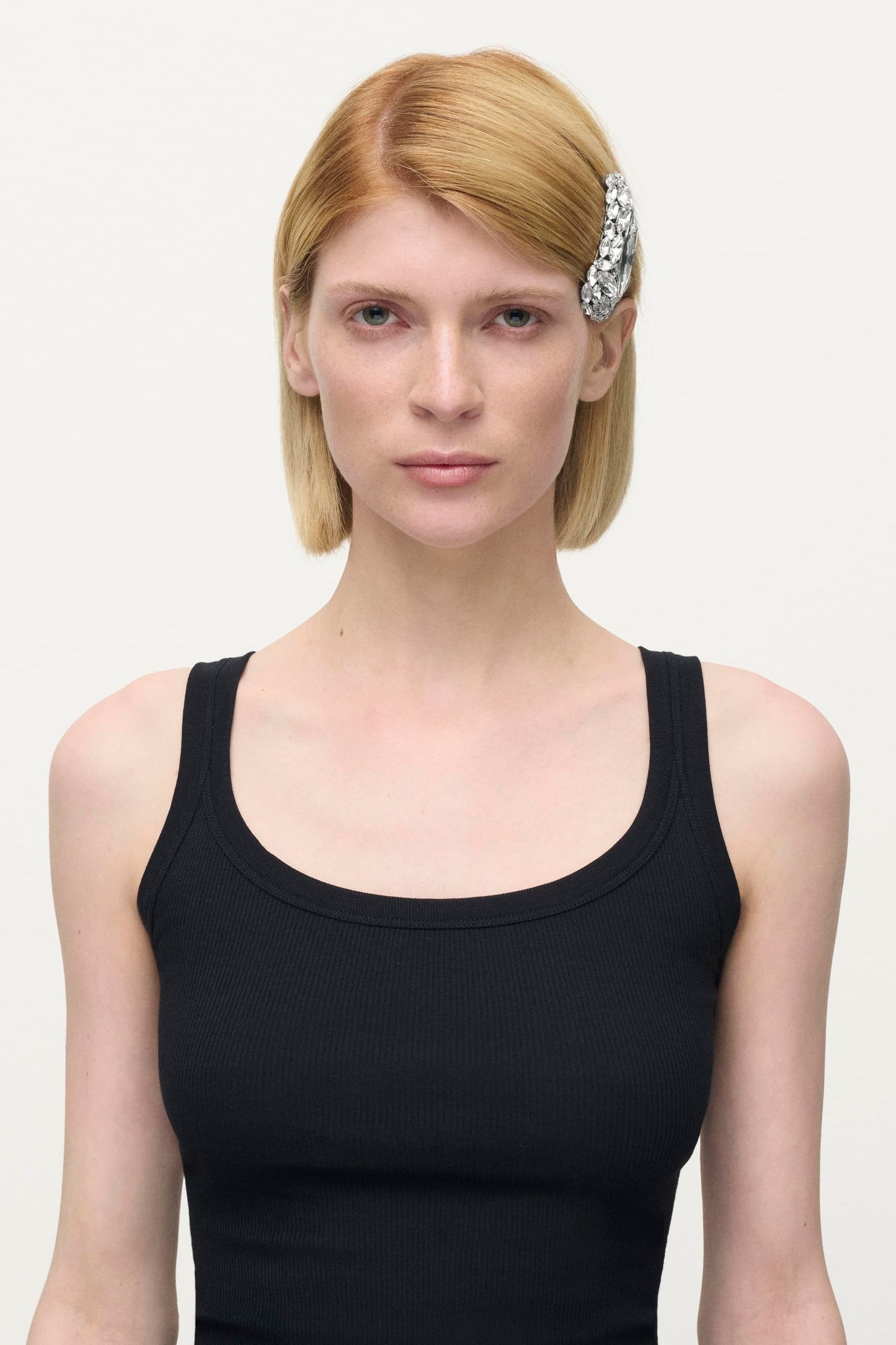 AREA, Medium Crystal Cluster Triangle Hairclip, O/S, Clear Crystal/Silver