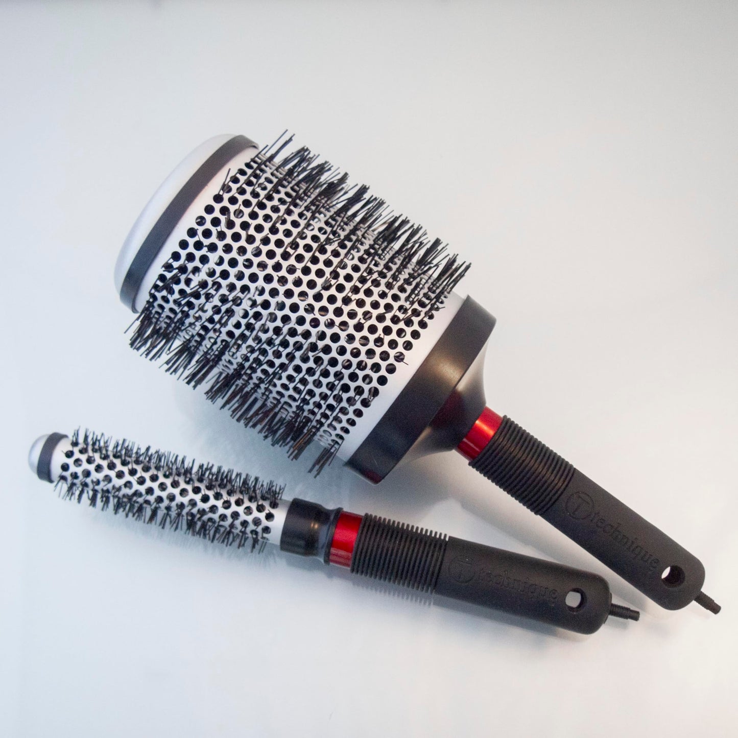 Cricket Technique Thermal Hair Brush #300 0.75” for Blow-Drying, Curling, and Styling - Heat-Retaining Barrel with Anti-Static Tourmaline Bristles