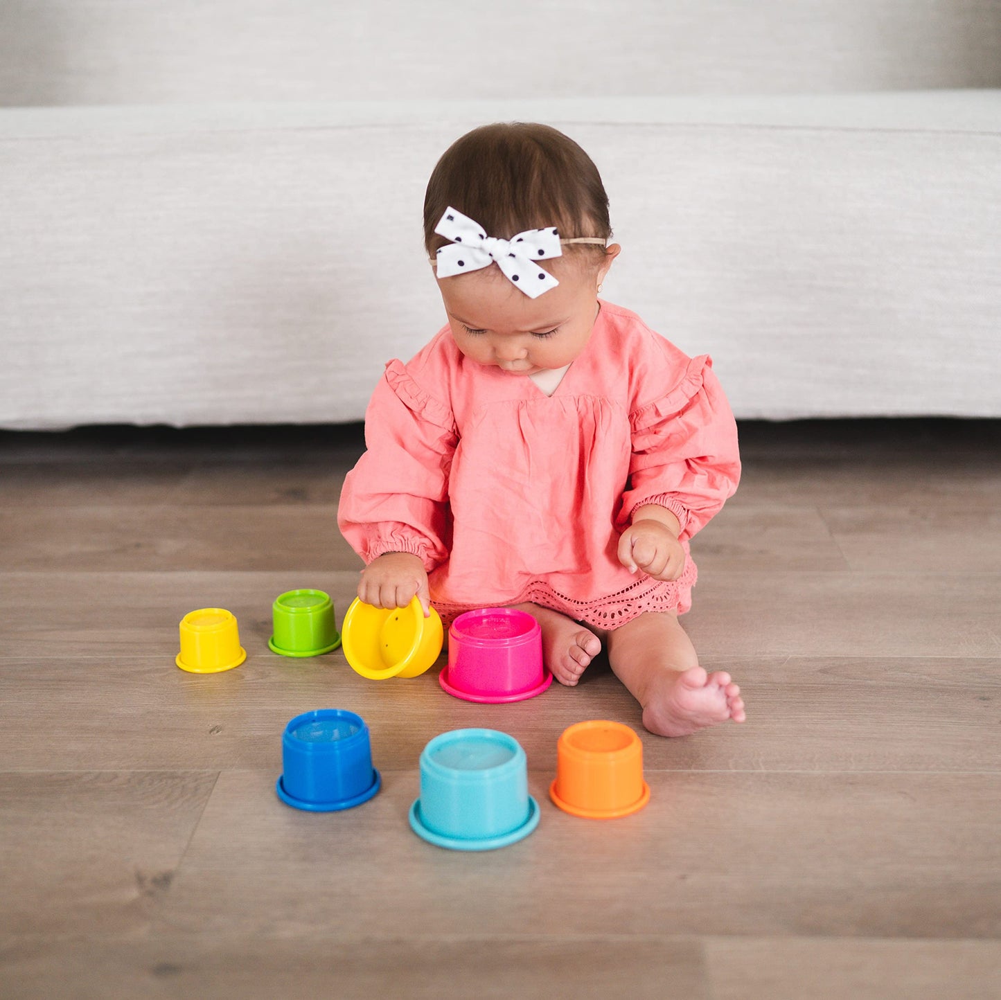 The First Years Stack & Count Stacking Cups – Colorful Baby Bath Toys, 8 Stackable Learning Cups for Toddlers, Water Play & Sensory Activities