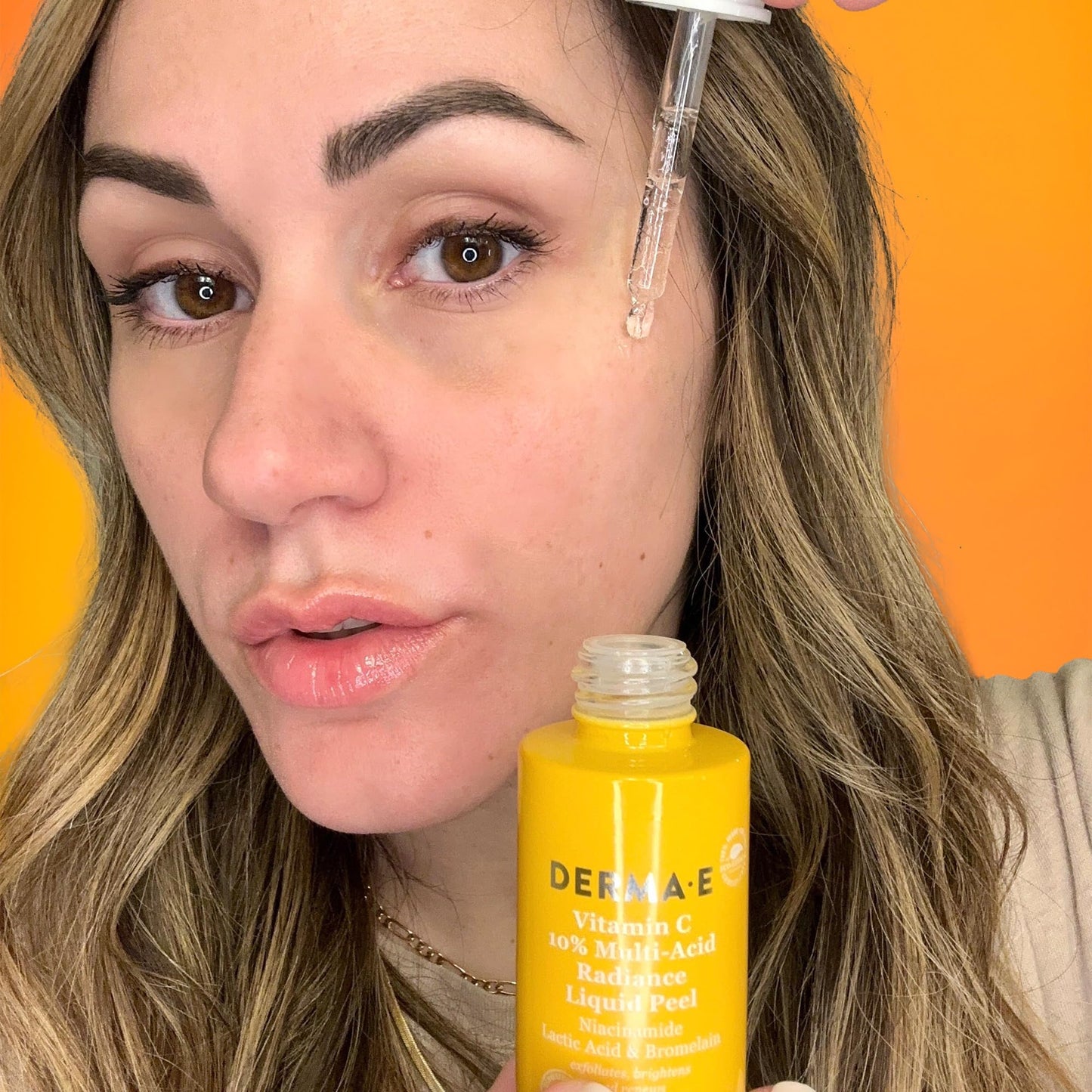 DERMA E Vitamin C 10% Multi-Acid Radiance Liquid Peel with Lactic Acid, 1 Fl Oz, Niacinamide & Bromelain, Exfoliating & Brightening Facial Peel