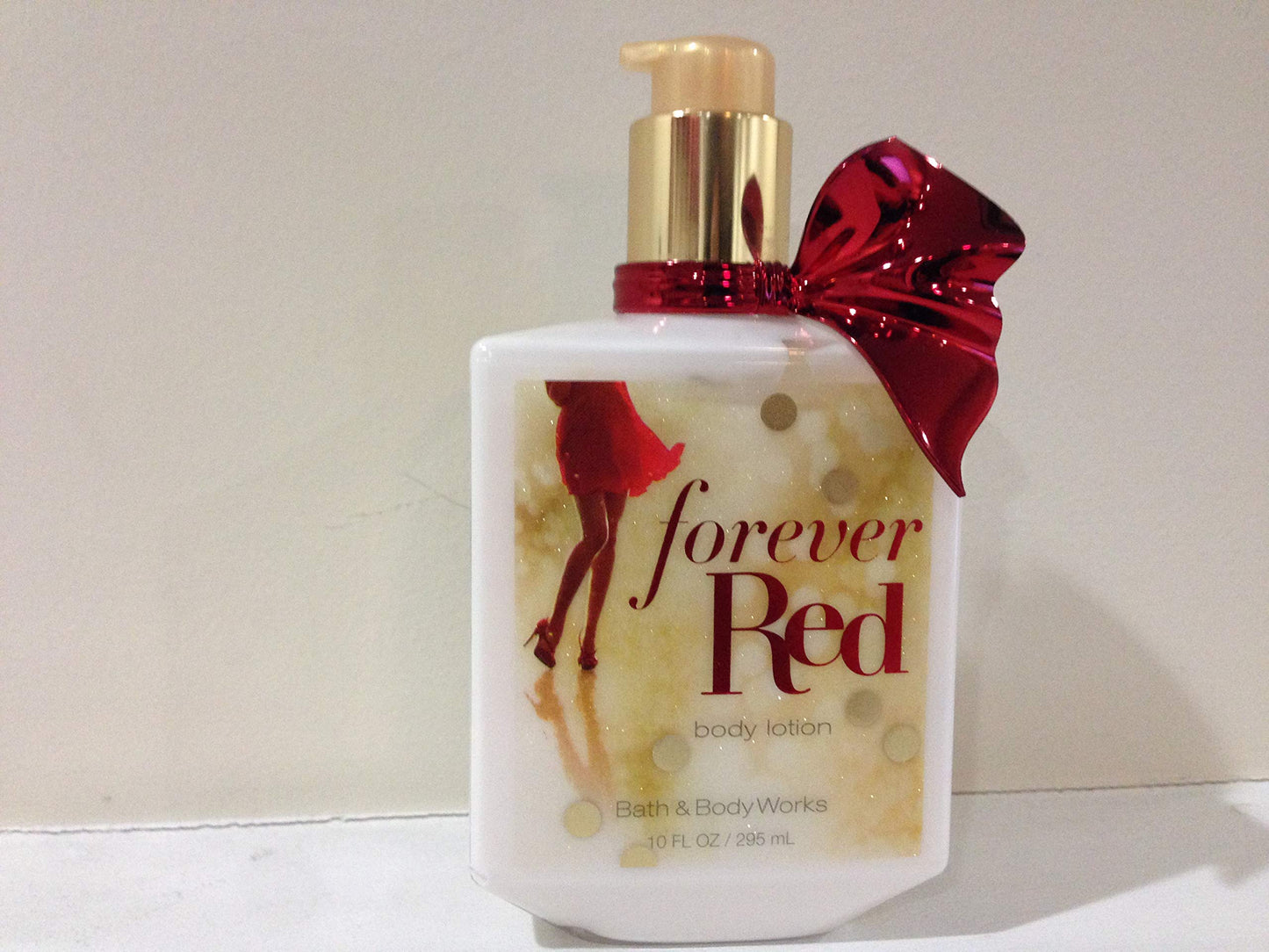 Bath and Body Works Forever Red Perfumed Body Lotion 10 Ounce Full Size Retired Fragrance