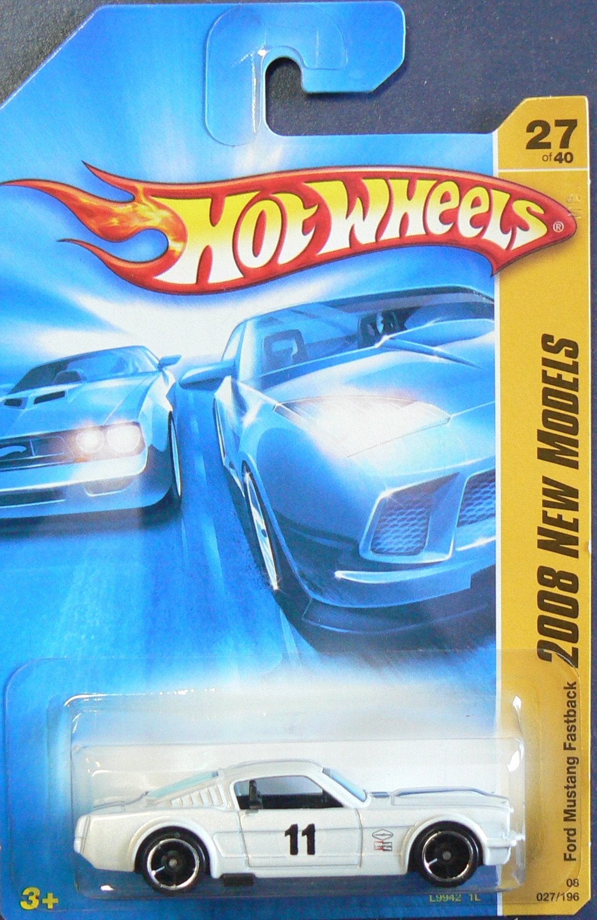 Hot Wheels 2008 027 New Models # 27 Ford Mustang Fastback White 1:64 Scale