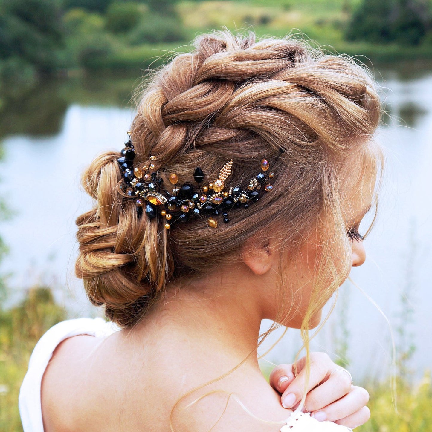 Kercisbeauty Wedding Bridal Black Hair Comb Champagne Beads Long Chain Hair Piece Bridal Headband for Bun Hair Accessories for Women