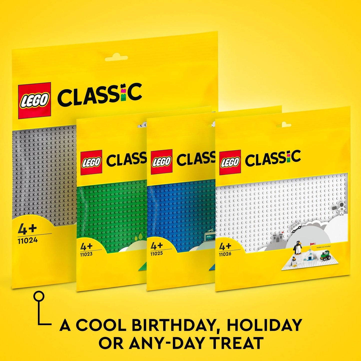 LEGO Classic Green Baseplate 32x32 Studs – Square Foundation for Building, Playing & Displaying Brick Creations, Landscapes 11023