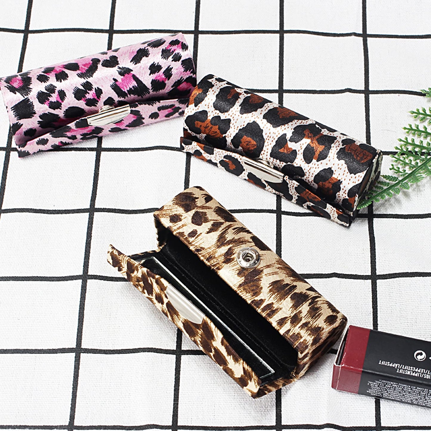 Tiger007 Lipstick Case with Mirror, 3 pcs Lipstick Case Holder with Leopard Pattern Style, Vintage Leopard Print Cloth Lipstick Box (Leopard pattern)