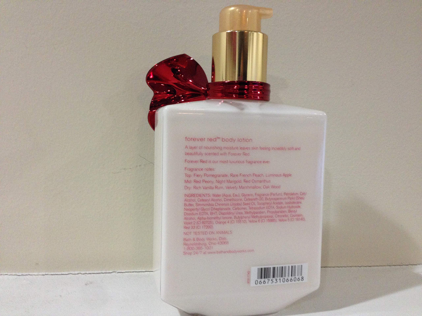 Bath and Body Works Forever Red Perfumed Body Lotion 10 Ounce Full Size Retired Fragrance