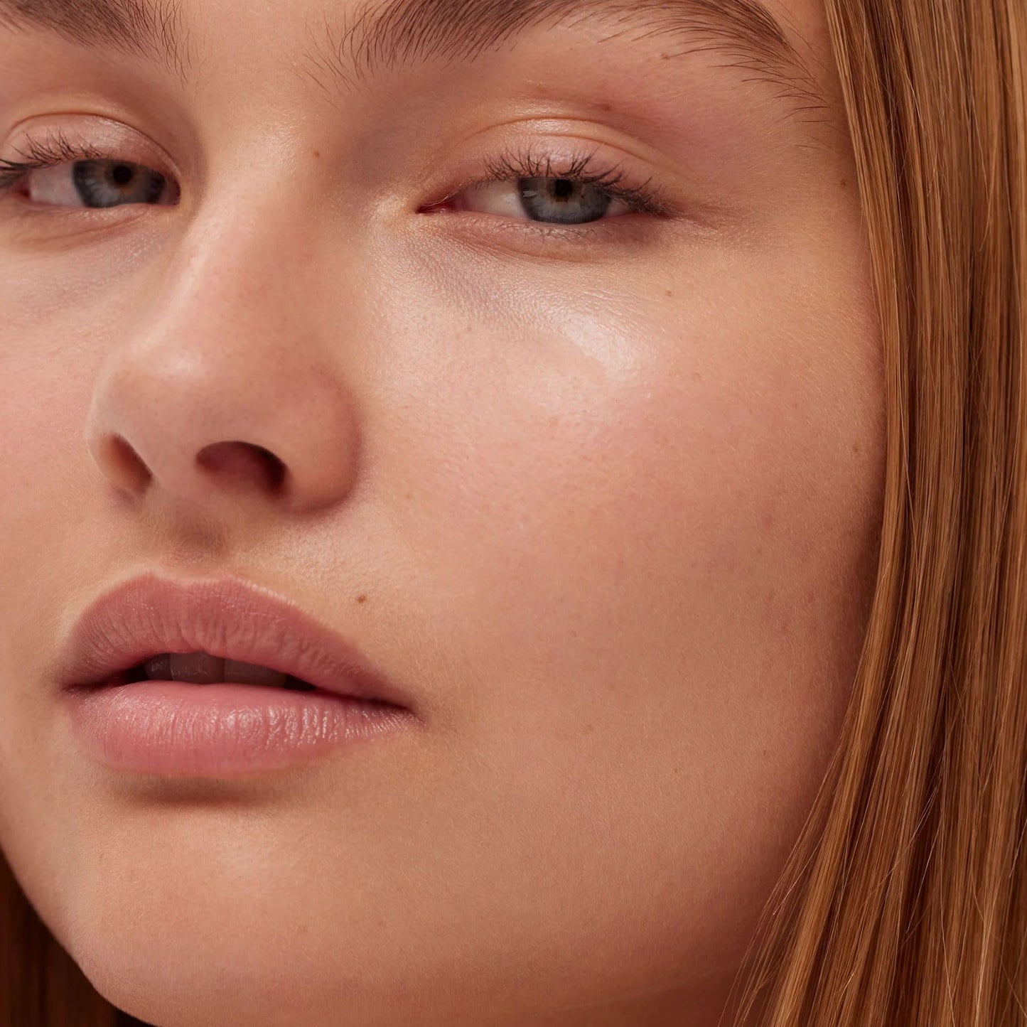 Summer Fridays CC Me Serum with Vitamin C + Niacinamide - Brightening + Hydrating Face Serum to Improve Skin Tone + Reduce Appearance of Dark Spots