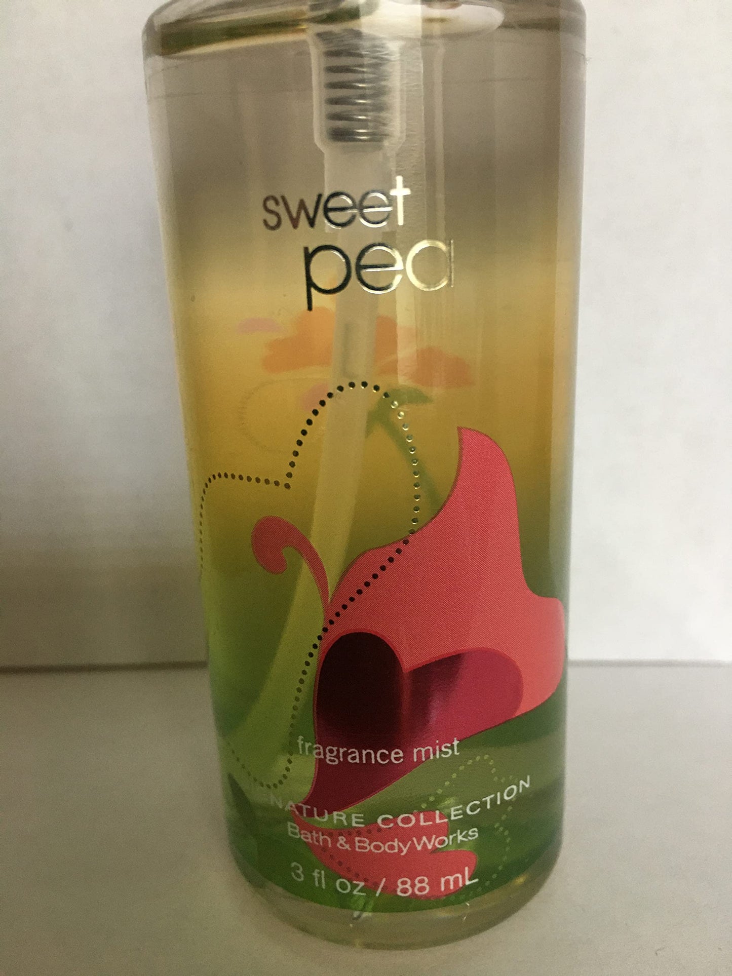 Bath & Body Works Travel Size Sweet Pea Fragrance Mist (3 fl oz)