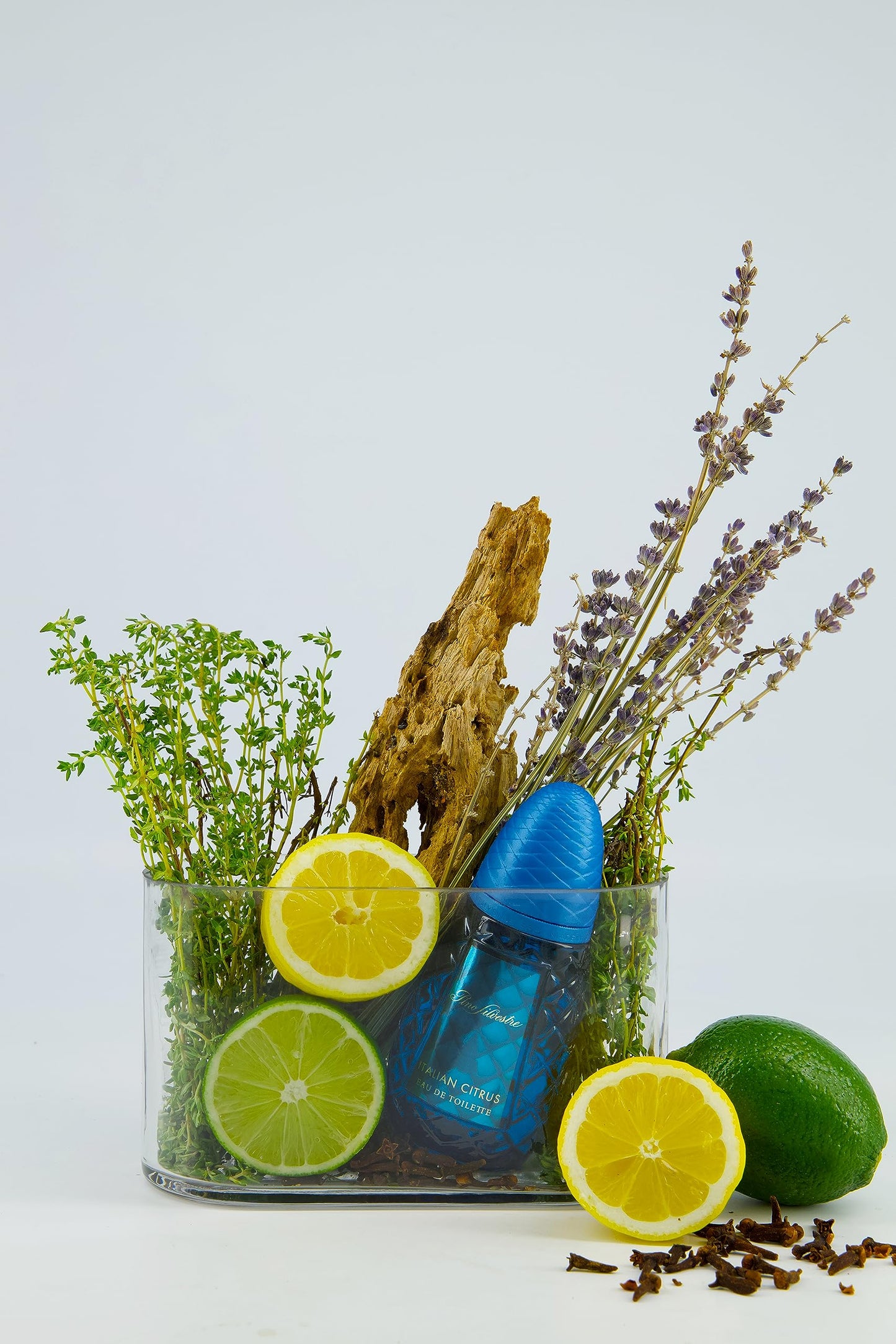 Italian Citrus by Pino Silvestre - Perfume for Men - Woody, Aromatic Scent - Blended with Lemon, Pine, Apple, Patchouli, and Musk - for Calm