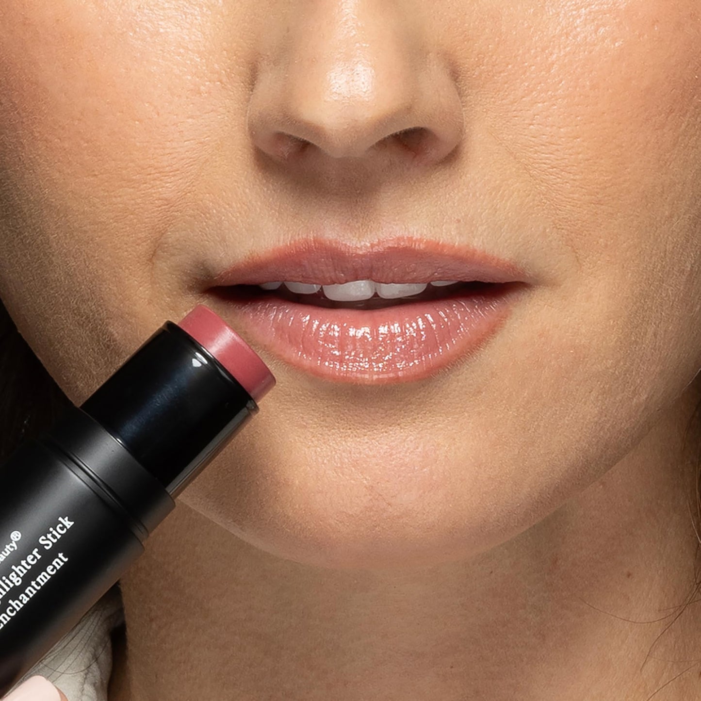 bdb Makeup Lip & Highlighter, Creamy Blush, Hydrating & Long-Lasting