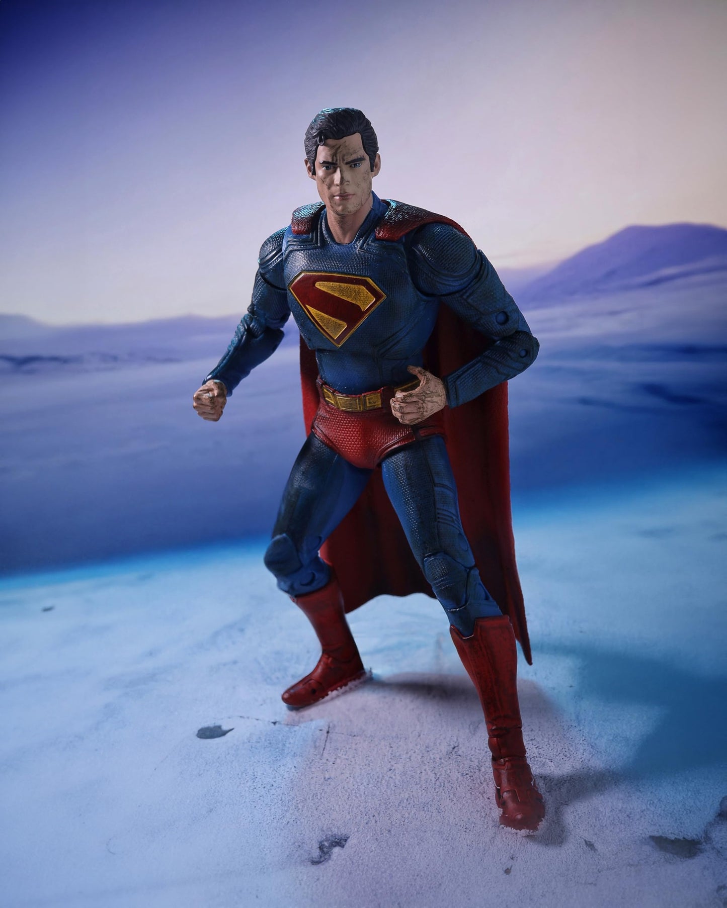 McFarlane Toys - Superman (2025) DC Multiverse Action Figure Superman (Battle Damaged) (Gold Label) 18 cm