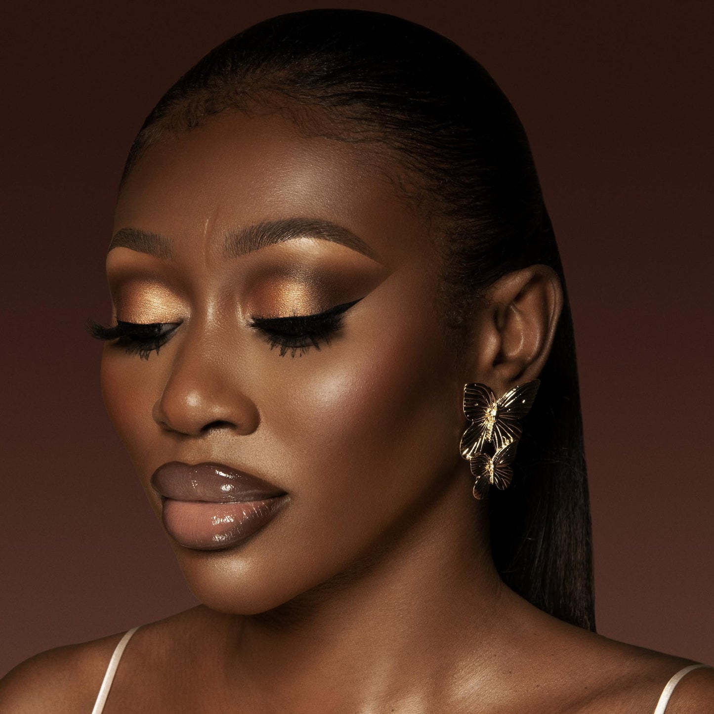 Juvia's Place Coffee Shop Lip Gloss - Cream de Cacao - Hydrating Butter Lip Gloss for Women, Long-Lasting Shine, Moisturizing Glass-like Finish,