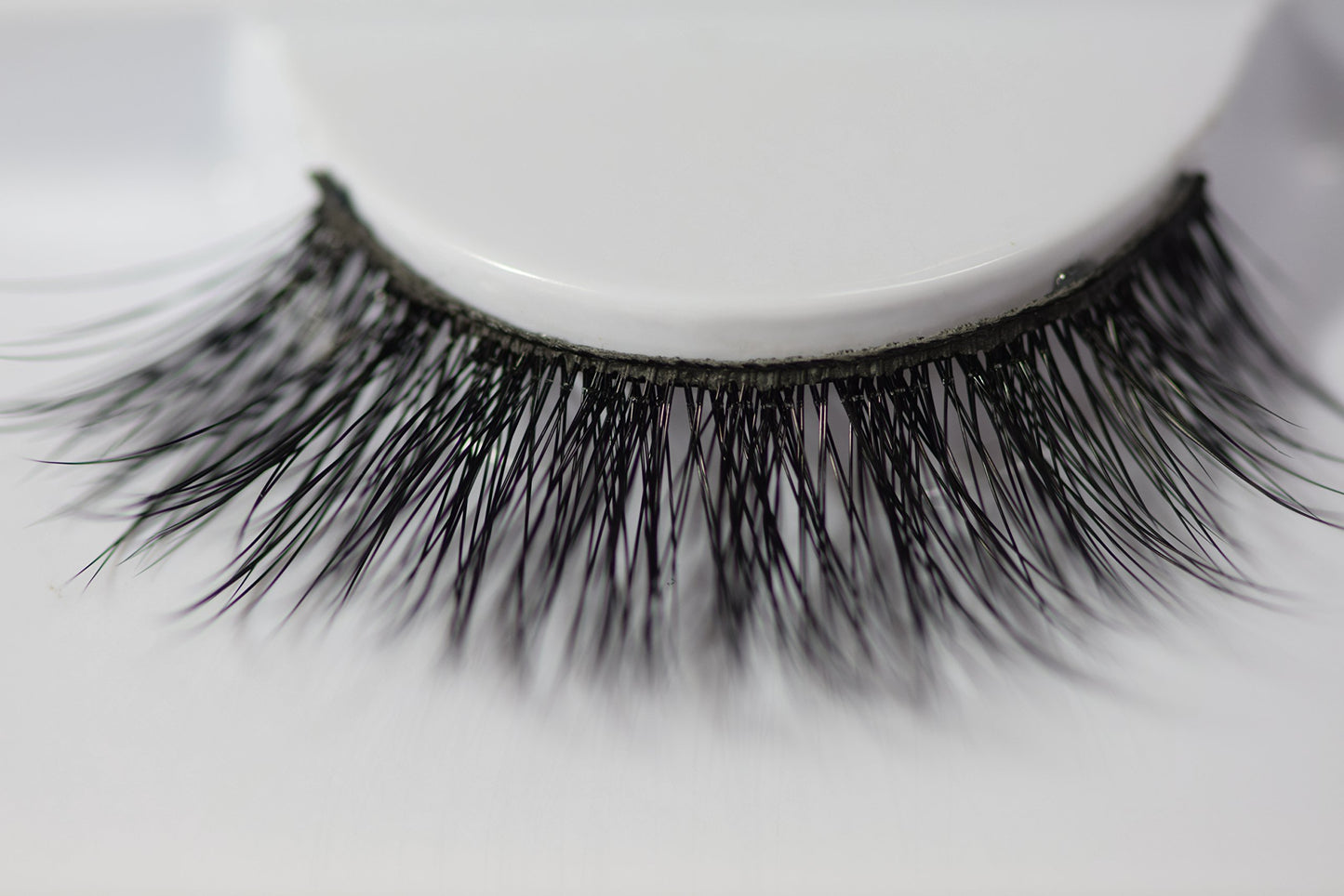 "4 Pairs" Miss 3D Volume Lash M301