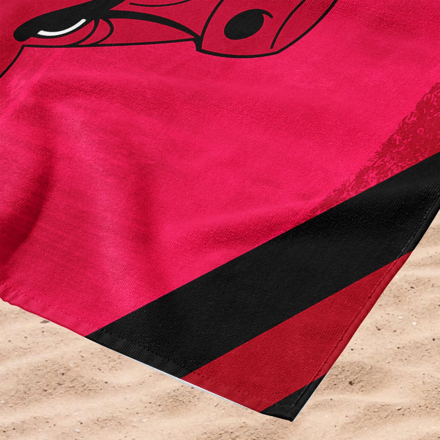 Northwest NBA Chicago Bulls “Shatter” Microfiber Beach Towel, Lightweight, Quick-Dry, Sand-Resistant, Ultra-Absorbent Pool & Travel Towel for Fans…