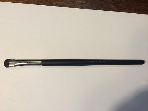 Mary Kay - Eye Smudger Brush by Mary Kay