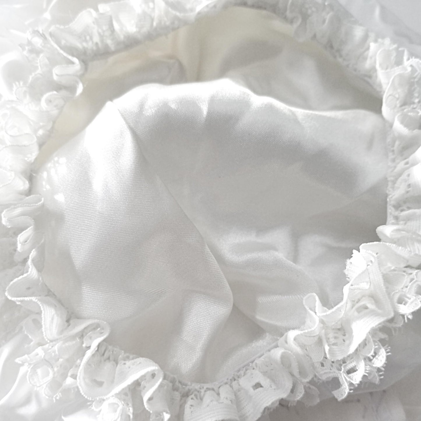 Evolve "Go Satin" Lined Shower Cap Ivory