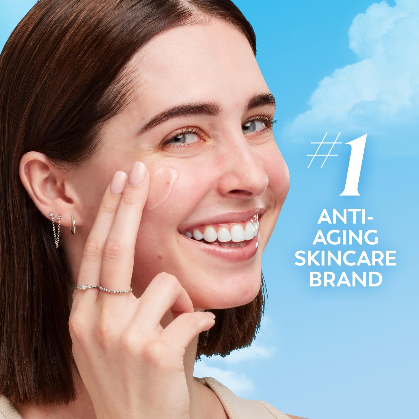 Olay Invisible Sunscreen, SPF 35, 100% Invisible Facial Sunscreen and Makeup Primer - Fragrance-Free, Weightless, No White Cast Broad Spectrum Sun