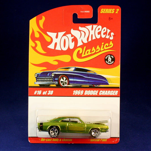 Hot Wheels 1969 Dodge Charger (Green) 2005 Classics 1:64 Scale Series 2 Die Cast Vehicle