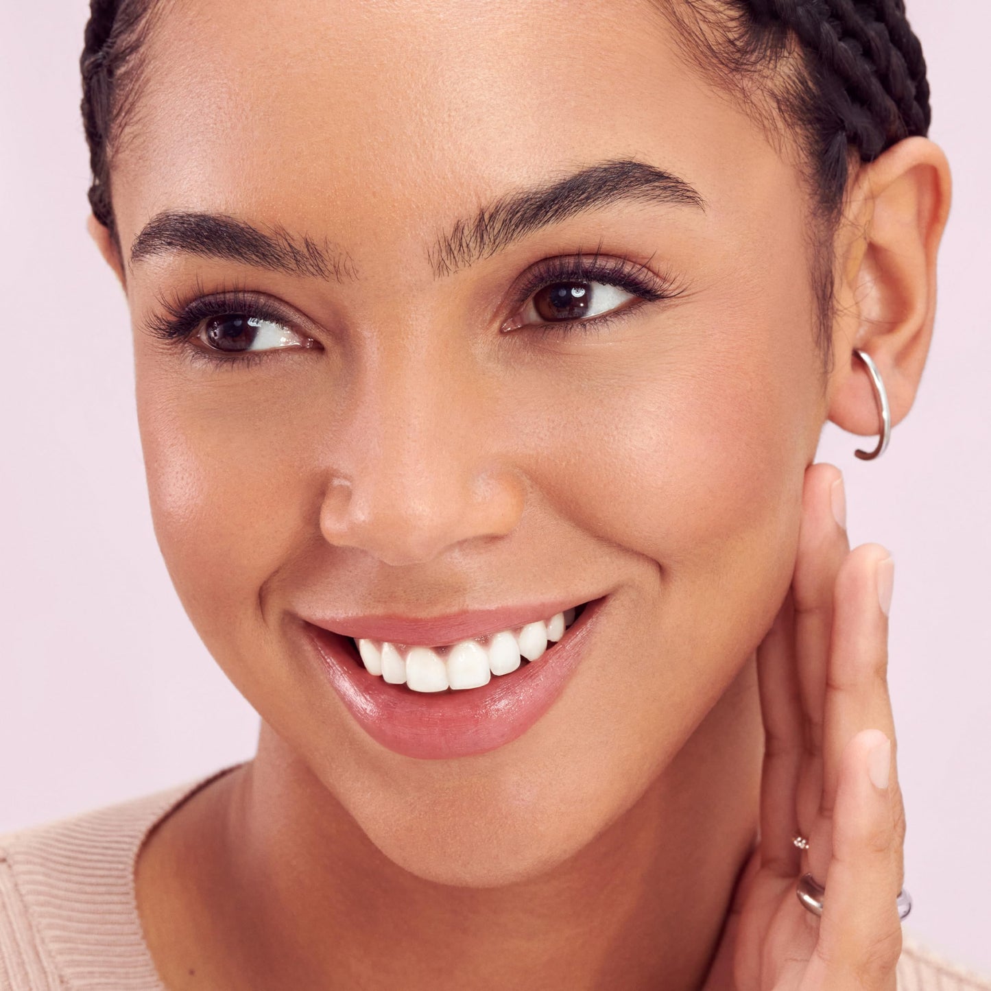 KISS The New Natural False Eyelashes Single Pack, 12 mm, Natural Volume, Easy to Apply, Reusable Fake Lashes, Cruelty Free, Includes 1 Pair Half…