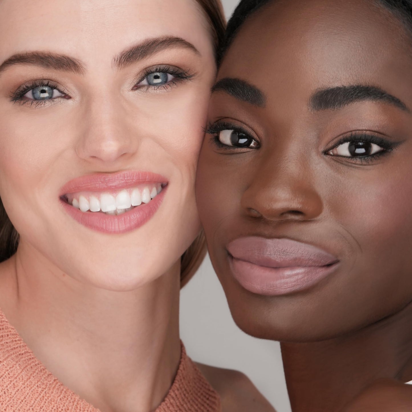 jane iredale Limited Edition ColorLuxe Hydrating Cream Lipstick