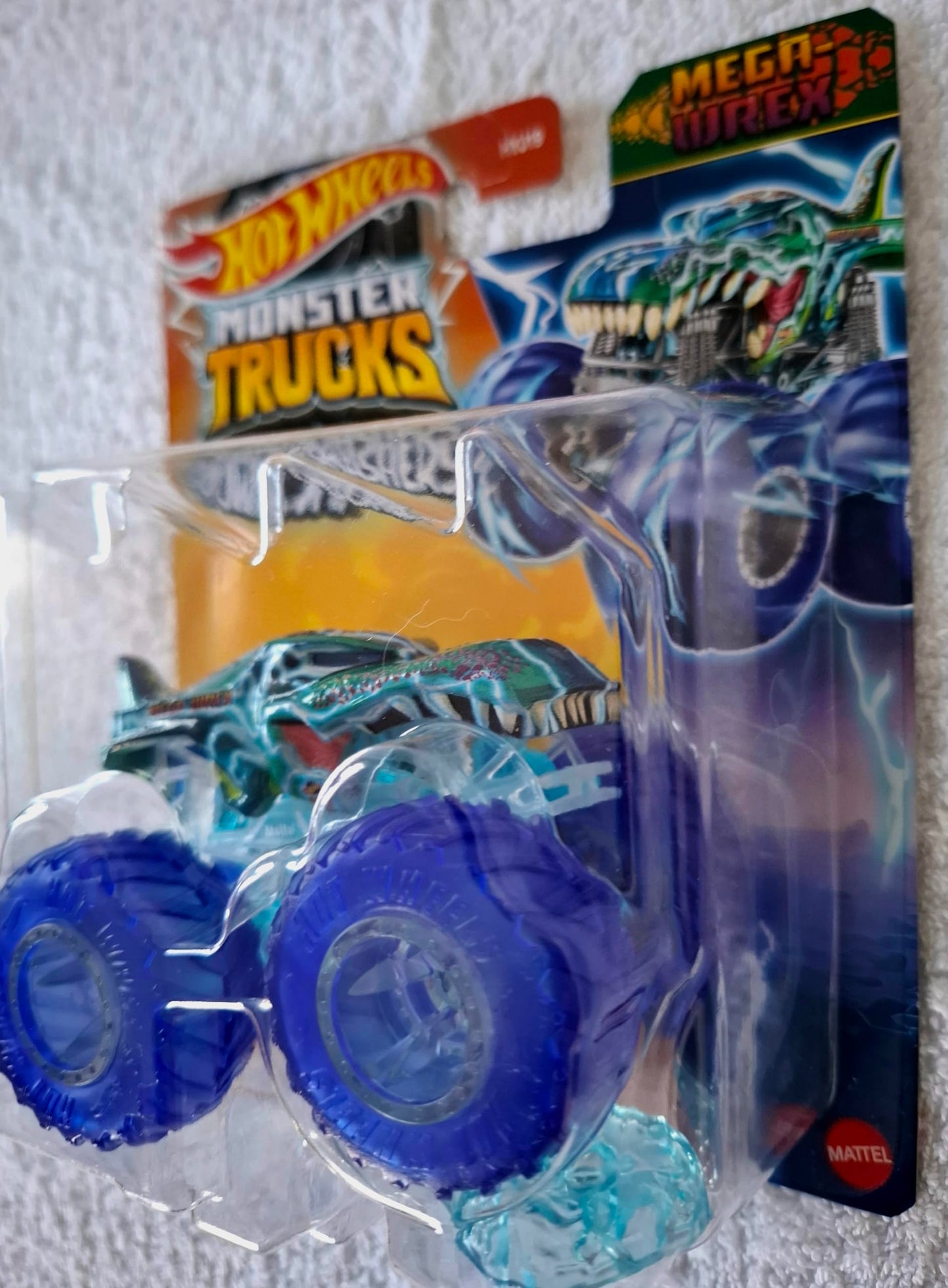 Hot Wheels Monster Trucks Mega-Wrex 2024, Power Smashers, Includes Crushed Car