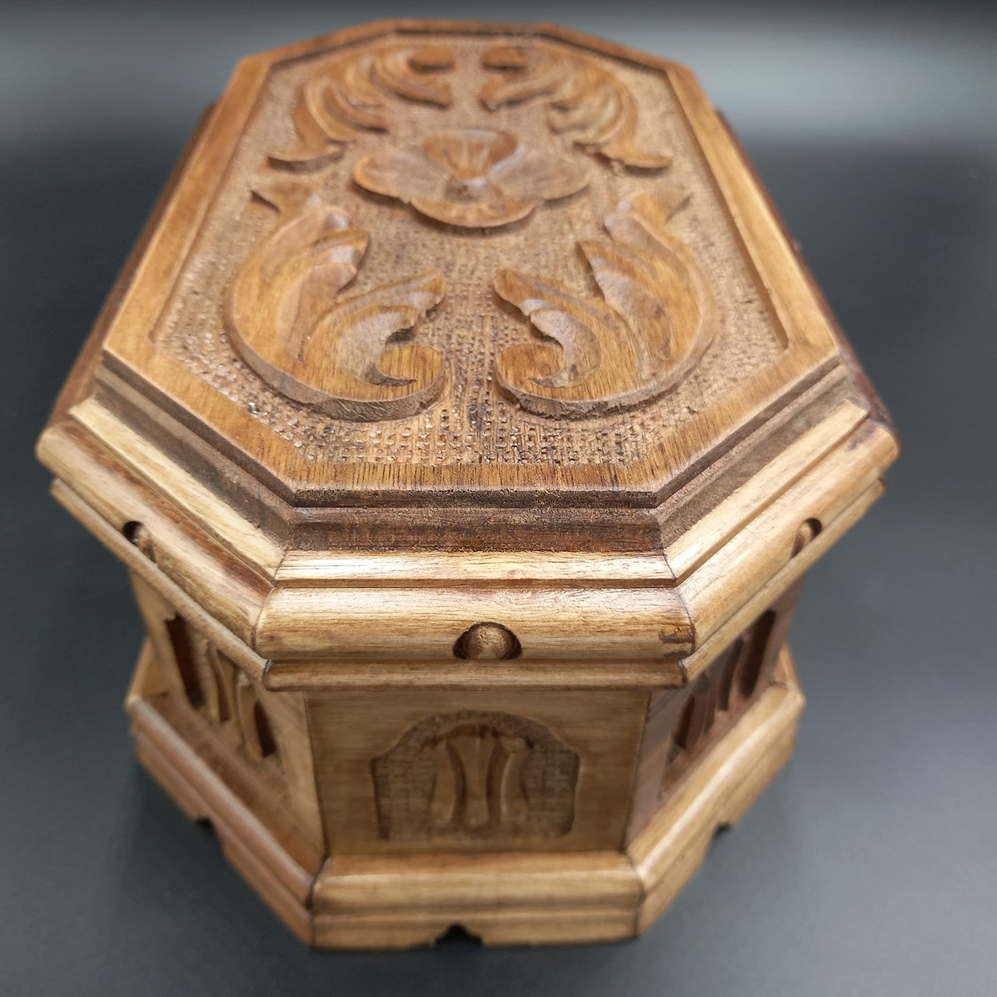 Tubibu Walnut Treasure Secret Magic Box Hand Made Unique Jewelry Box with Hidden Button
