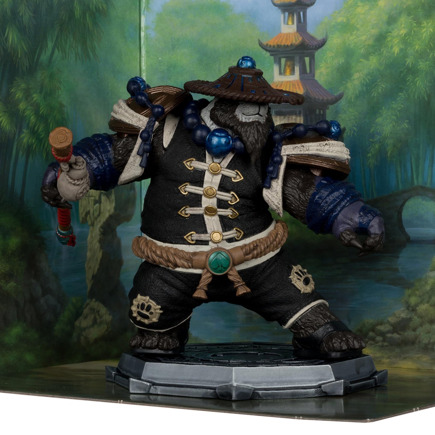 McFarlane Toys - World of Warcraft Pandaren: Monk & Rogue 1:12 Scale Posed Figure