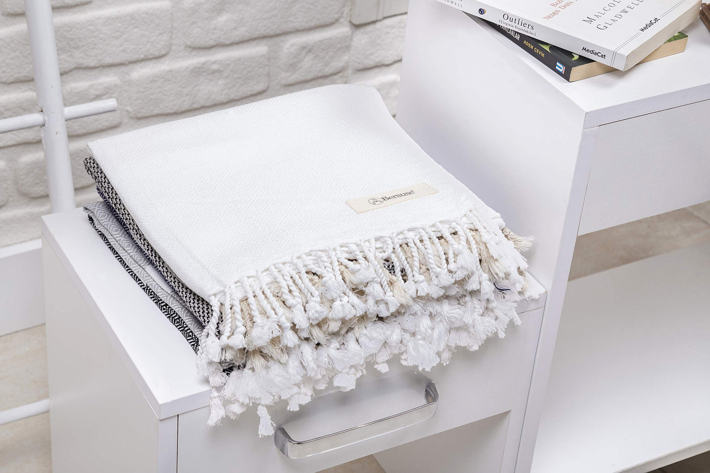 Bersuse 100% Cotton Laodicea Bathroom Hand Towels - Turkish Towels, Absorbent Soft Gentle Quick-Drying Cotton - Hair, Face, Hand, Kitchen Tea Towel…