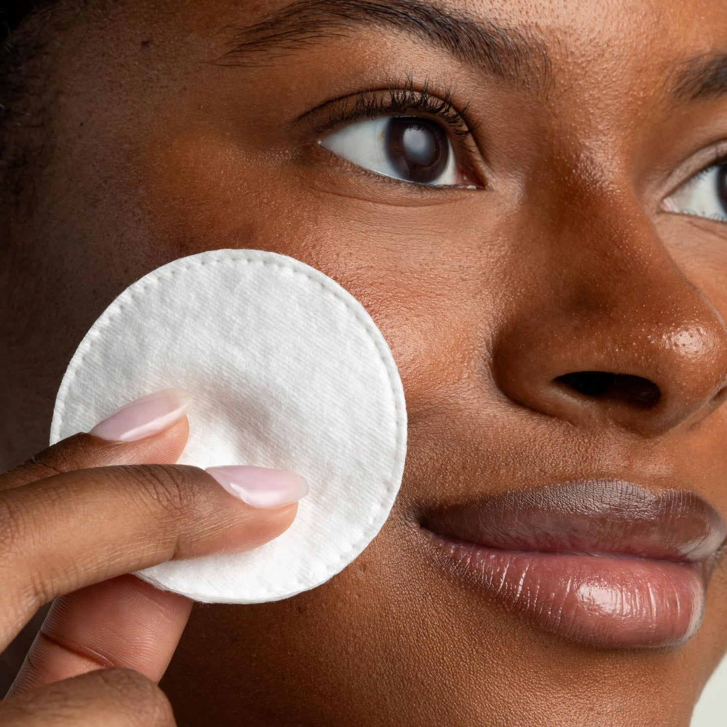 Cliganic Organic Cotton Rounds (300 Count) Makeup Remover Pads, Hypoallergenic, Lint-Free | 100% Pure Cotton Beauty and Personal Care Cliganic