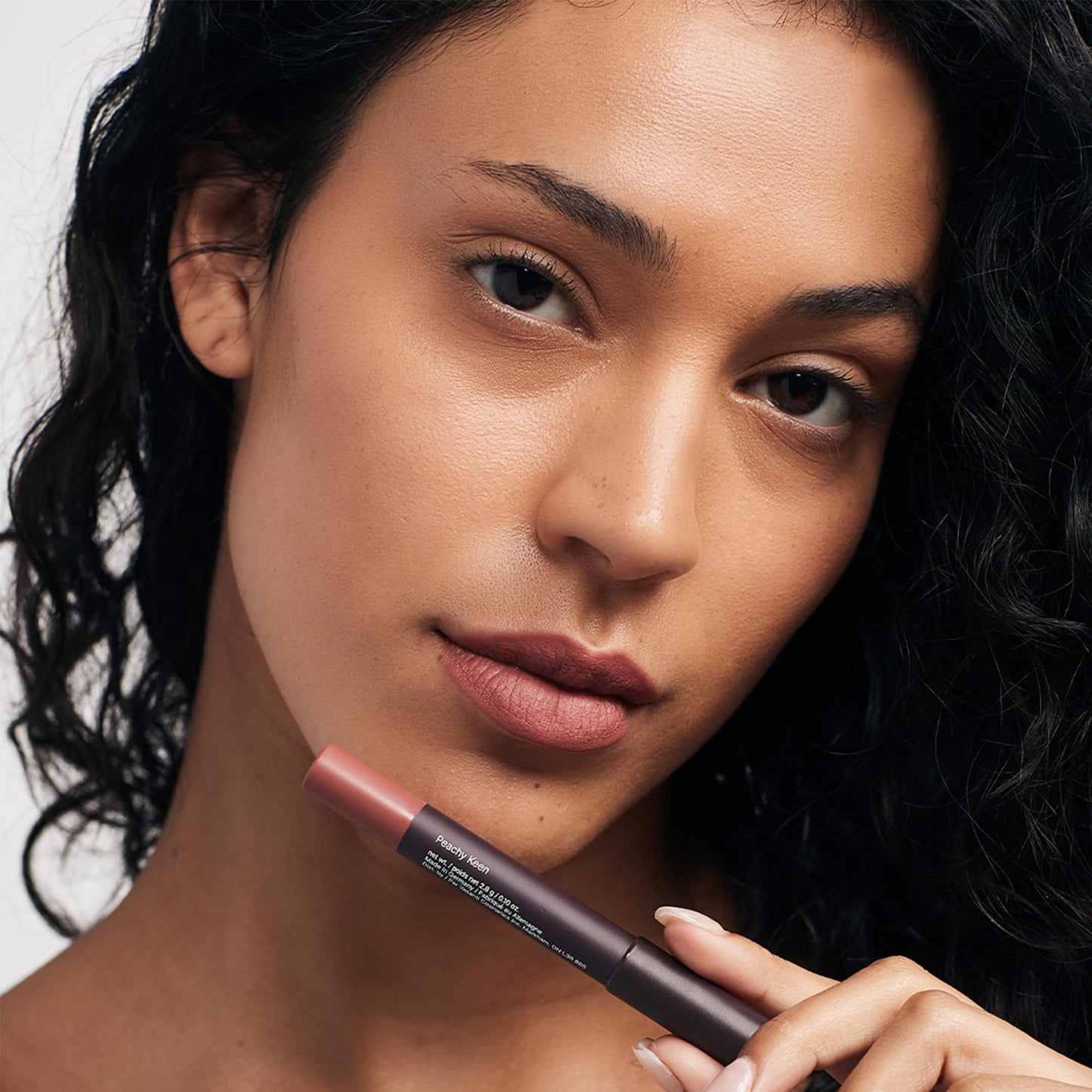 VASANTI Matte Crush Lipstick Pencil - Peachy Keen Natural Peach - Soft, Velvety Matte Finish, Waterproof, Smooth Application - Natural, Vegan