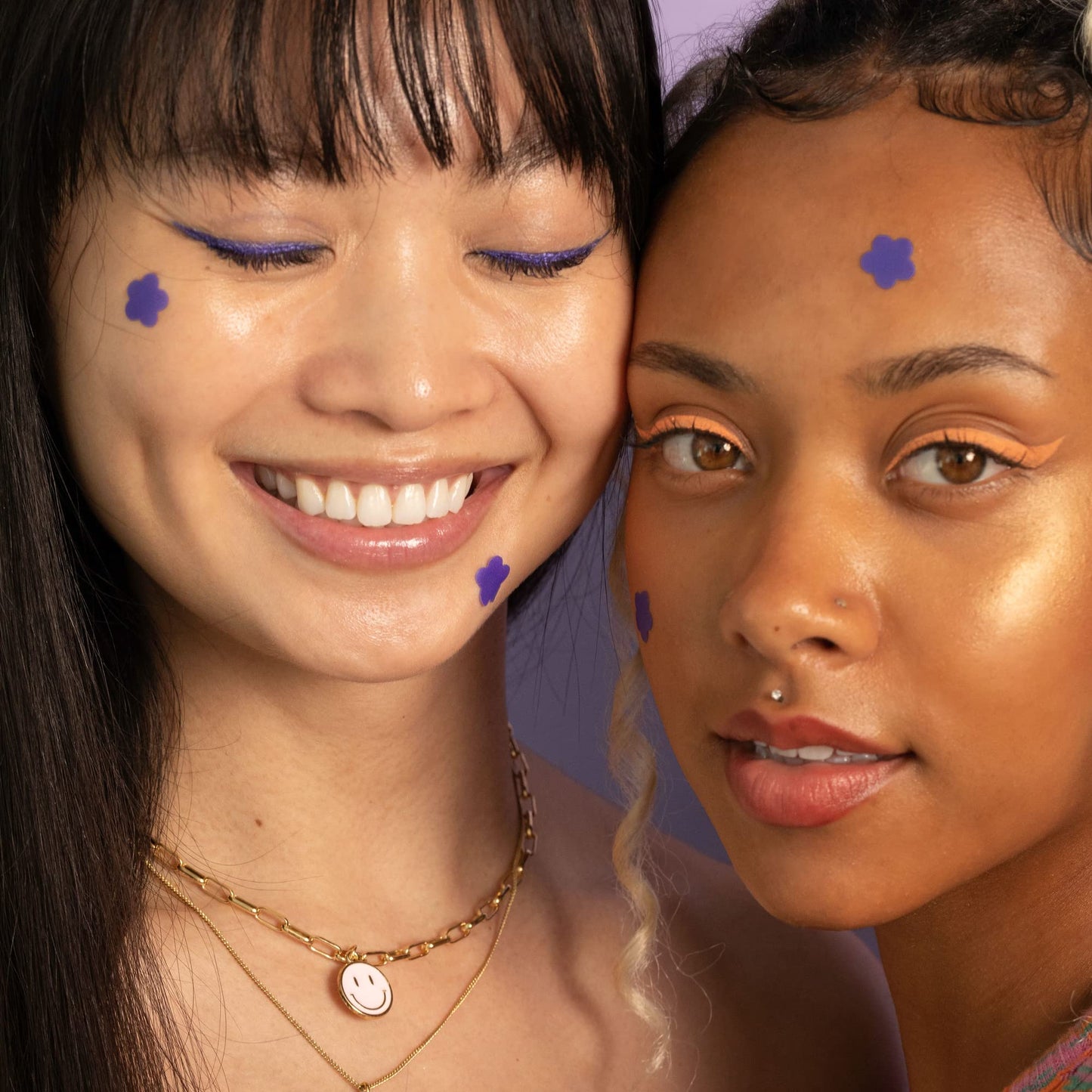 Blume Buds Salicylic Acid Pimple Patches for Face - Hydrocolloid Bandages to Help Absorb Oil & Speed Up Healing - Vegan & Biodegradable Acne Patches