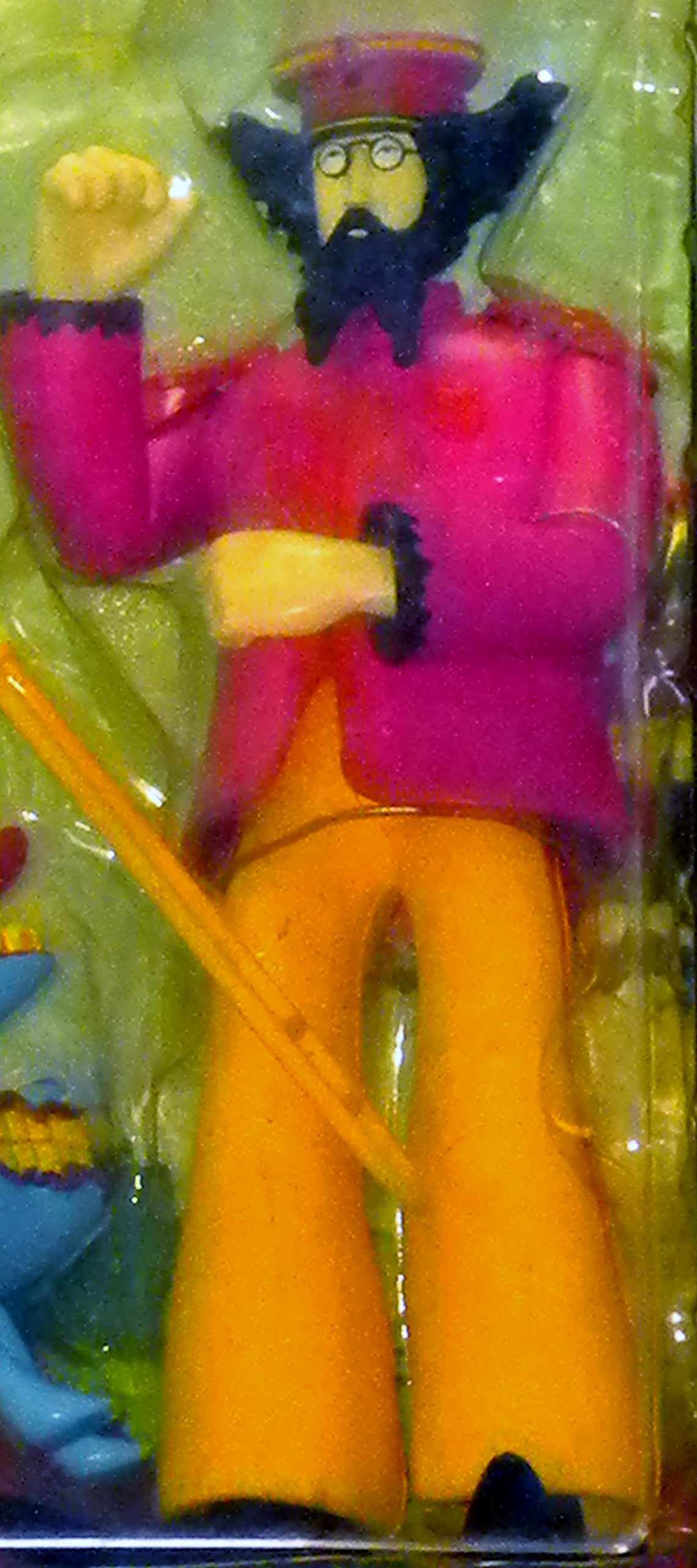 The Beatles- Yellow Submarine: John with the Bulldog Figurines McFarlane