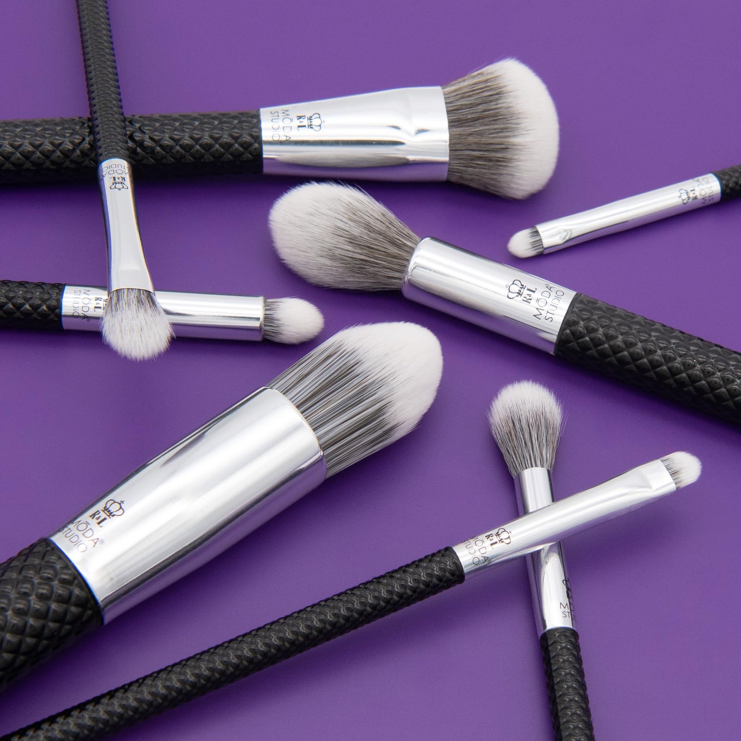 Moda Studio Backstage Pass 8pc Makeup Brush Kit - Complete Face & Eye Brush Set with Travel Pouch