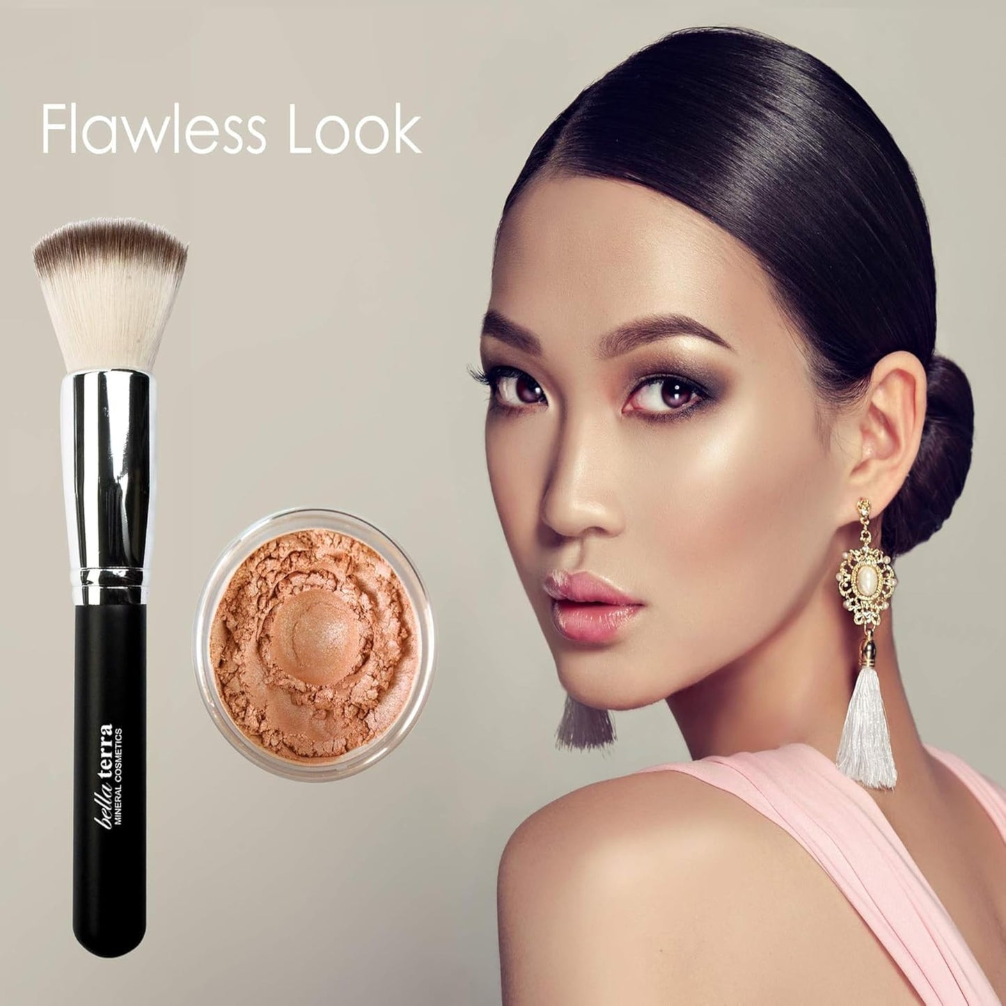 BellaTerra Cosmetics Mineral Bronzer - Travel Compact Vegan Tanning Contour Powder for Face & Body - Soft Synthetic Bristles for Smooth Foundation