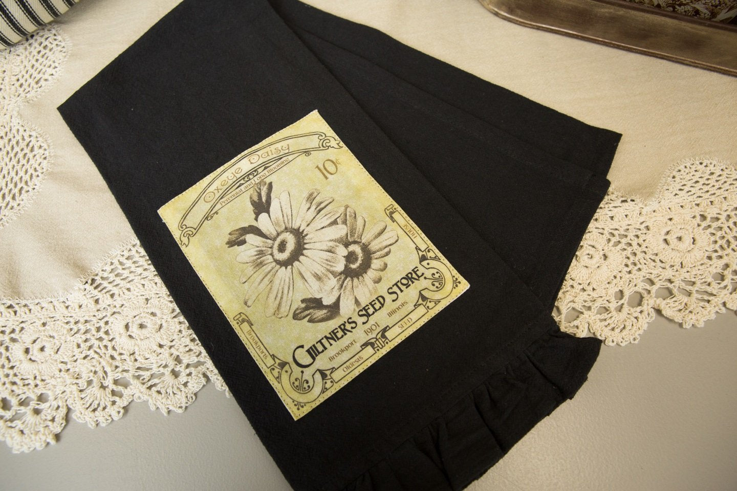 Heritage Lace VG-008 Vintage Garden 18"X26" Black Tea Towel Vintage Garden 18"X26" Tea Towel,Black