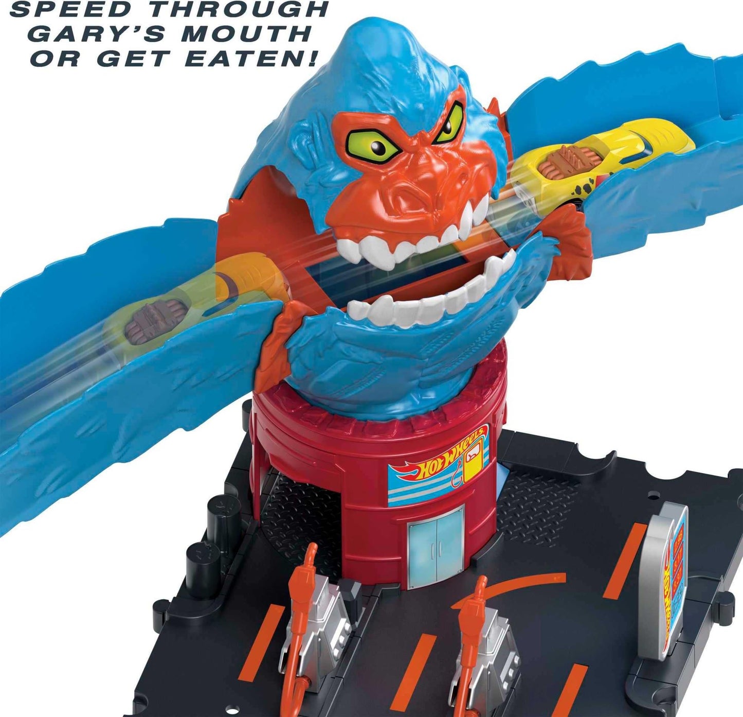 Hot Wheels City Wreck & Ride Gorilla Attack with 1 Car, Connects to Other Sets, Gas Station-Themed Set, Gift for Kids 4 to 8 Years Old
