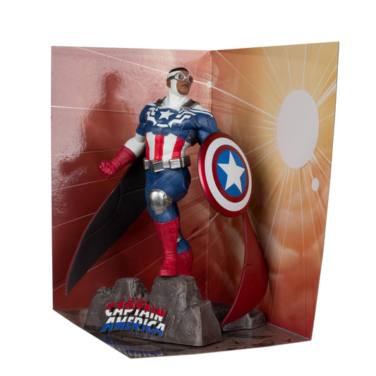 McFarlane Toys - Marvel Captain America 1:10th Scale Collectible with Scene (All-New Captain America #1)