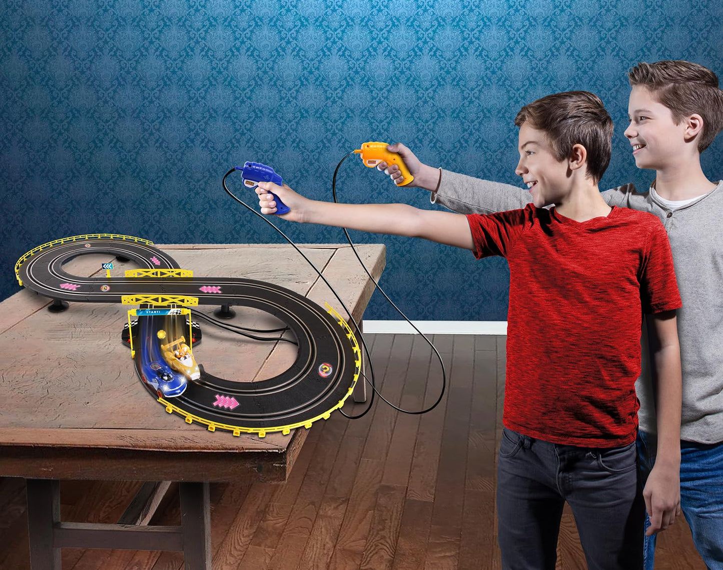 NKOK Sonic & Tails RC Slot Car Set Race Set Vehicle, Black, Cars Rase on Figure-8 Track, Features a Lap Counter, Perfect Item for Kids, Ages 5 and up