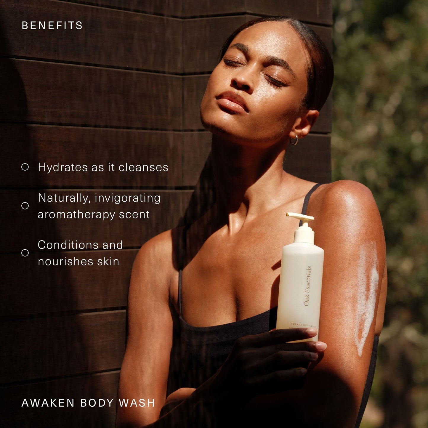 Oak Essentials Awaken Body Wash, Luxury Hydrating Shower Gel with Lavender Oil, Cedarwood Oil and Rice Bran Extract, Gentle Cleanser for Women, Ideal