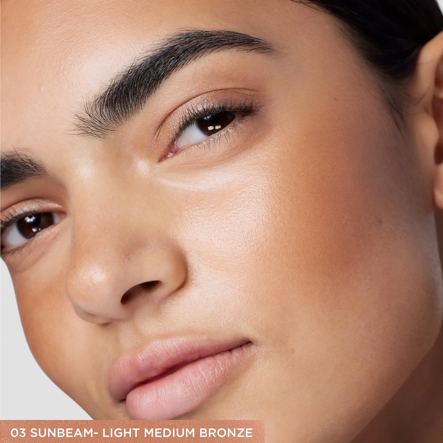 Laura Mercier Tinted Moisturizer Bronzer: Long Lasting Sheer Cream Bronzer, Weightless, Buildable Coverage, 12 HR Hydrating Wear, Non-Comedogenic, 6