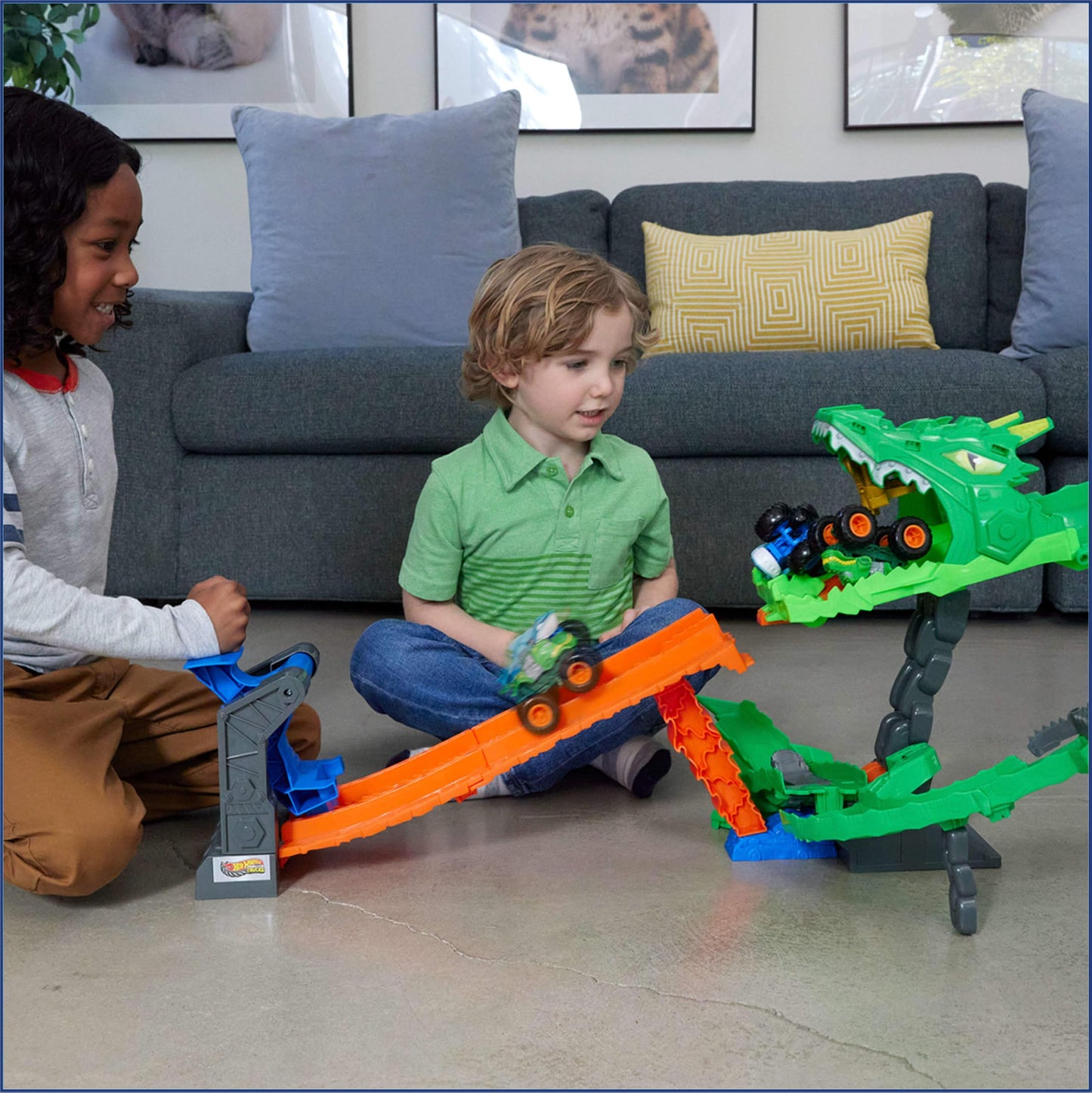 Hot Wheels Toy Monster Trucks, Sharks vs. Dinos Dragon Destruction Playset with 1:64 Scale Great Bite & Rageasaur, Race to Defeat The Cyborg Nemesis