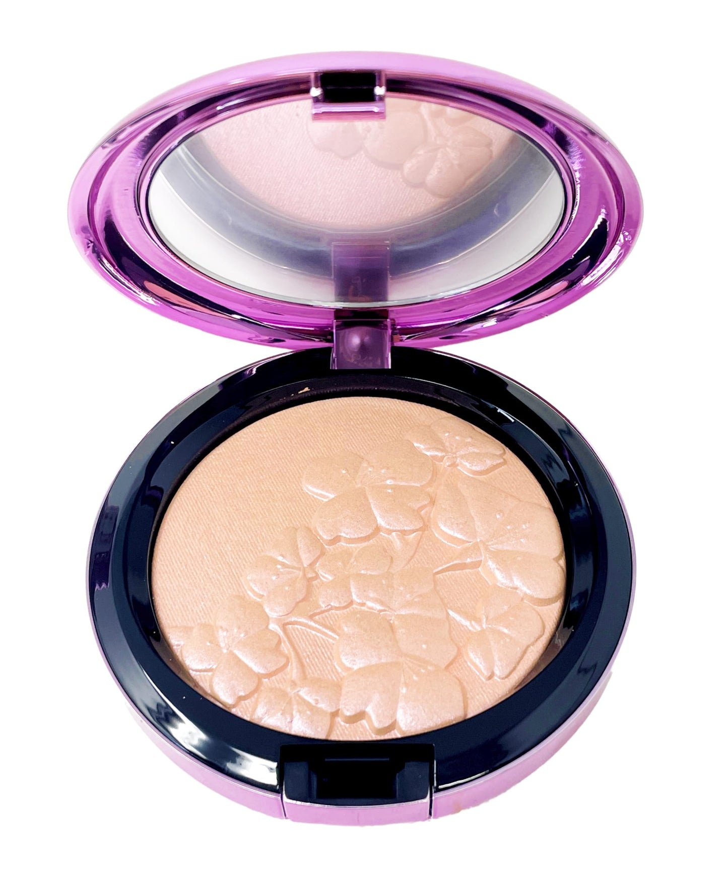 M.A.C Cosmetics Extra Dimension Skinfinish - Petallic Metallic (.20 Oz/8g)