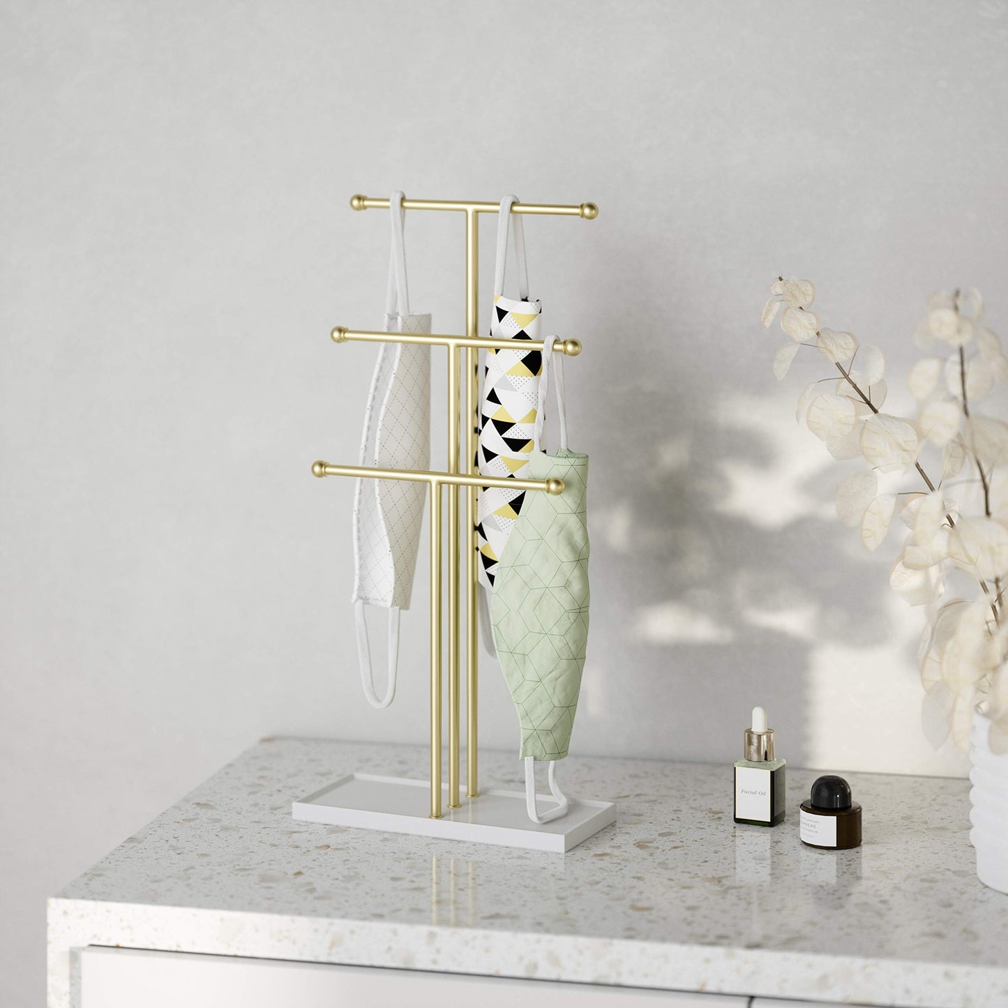 Umbra Trigem Tiered Tabletop Jewelry Organizer Freestanding Hanging Necklace, Earring and Bracelet Display, 5, White Natural