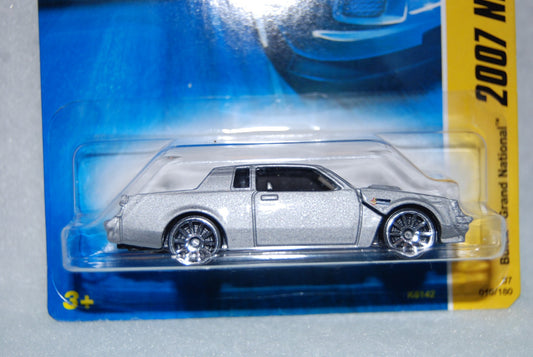 Hot Wheels 2007 New Models: Buick Grand National (10 of 36 - 010/180)