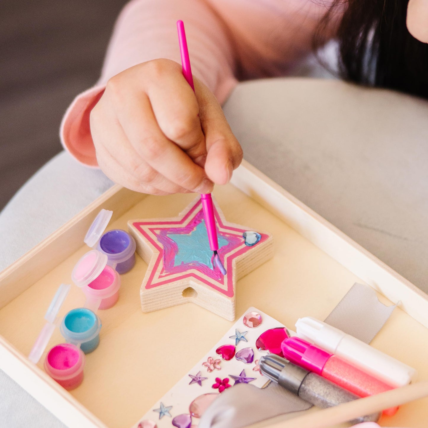 Melissa & Doug Created by Me! Wooden Princess Wand Craft Kit – Paint & Decorate DIY Princess Toy for Kids Ages 4+