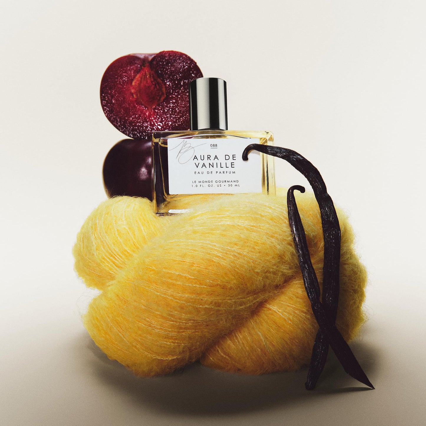Le Monde Gourmand Aura de Vanille Eau de Parfum Spray Perfume for Women, Toni Bravo, Vanilla Milk, Plum & Cashmere Woods Scent, 1 fl oz (30 ml) Beauty & Personal Care Le Monde Gourmand