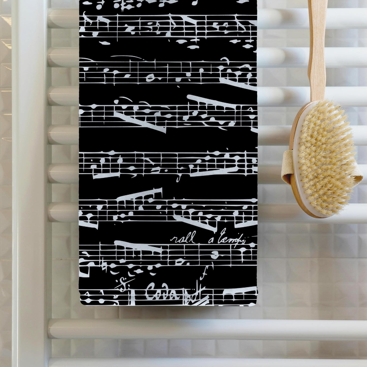 3D Rose TWL_112826_1 Black & White Musical Notes - Stylish Sheet Music - Piano Notation - Contemporary Musician Gifts Towel, 15 x 22