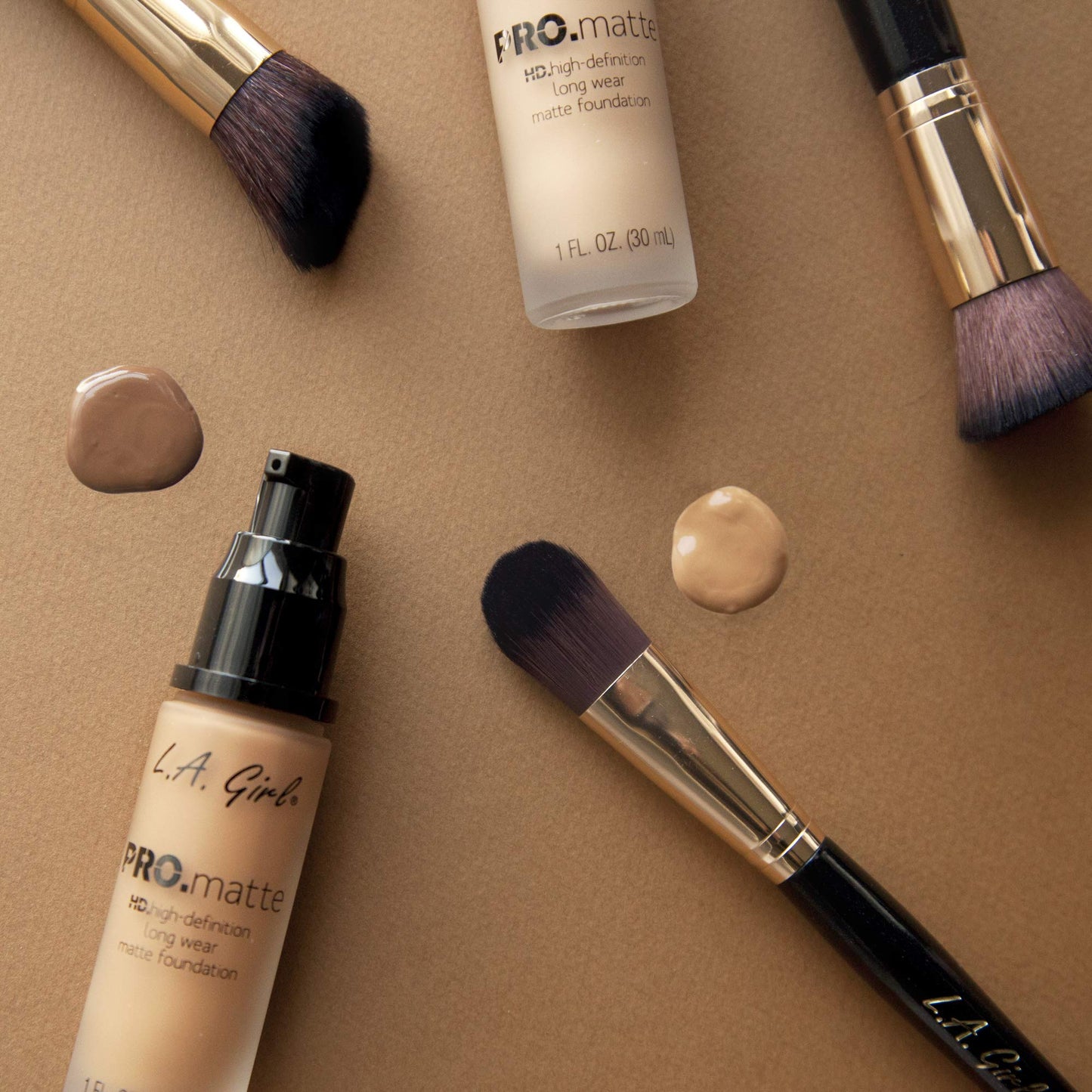 L.A. Girl PRO.Matte Foundation, Sandy Beige GLM718